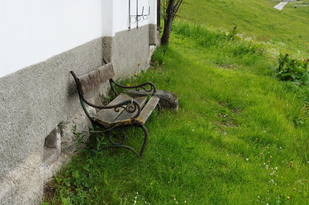 Maisaess Lifinarblick Villa Schruns Camera foto