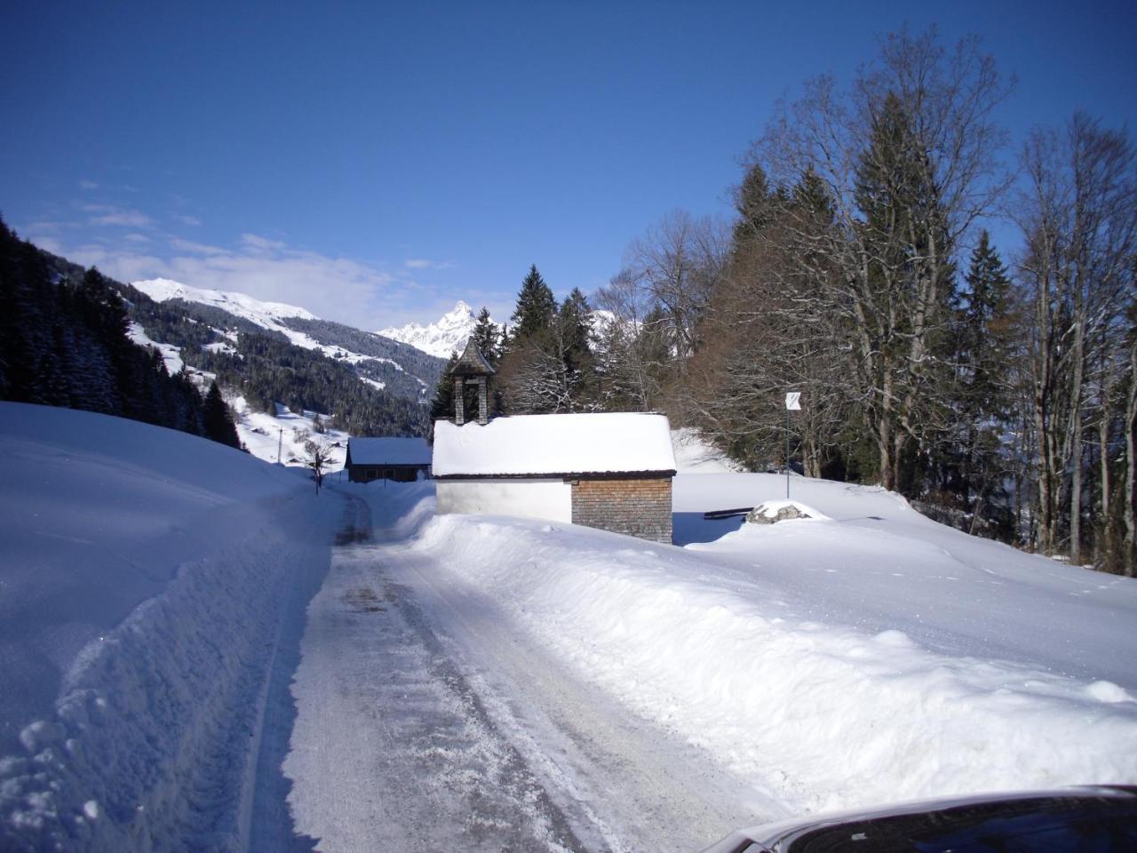 Maisaess Lifinarblick Villa Schruns Esterno foto