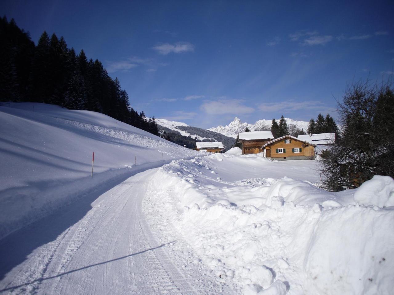 Maisaess Lifinarblick Villa Schruns Esterno foto