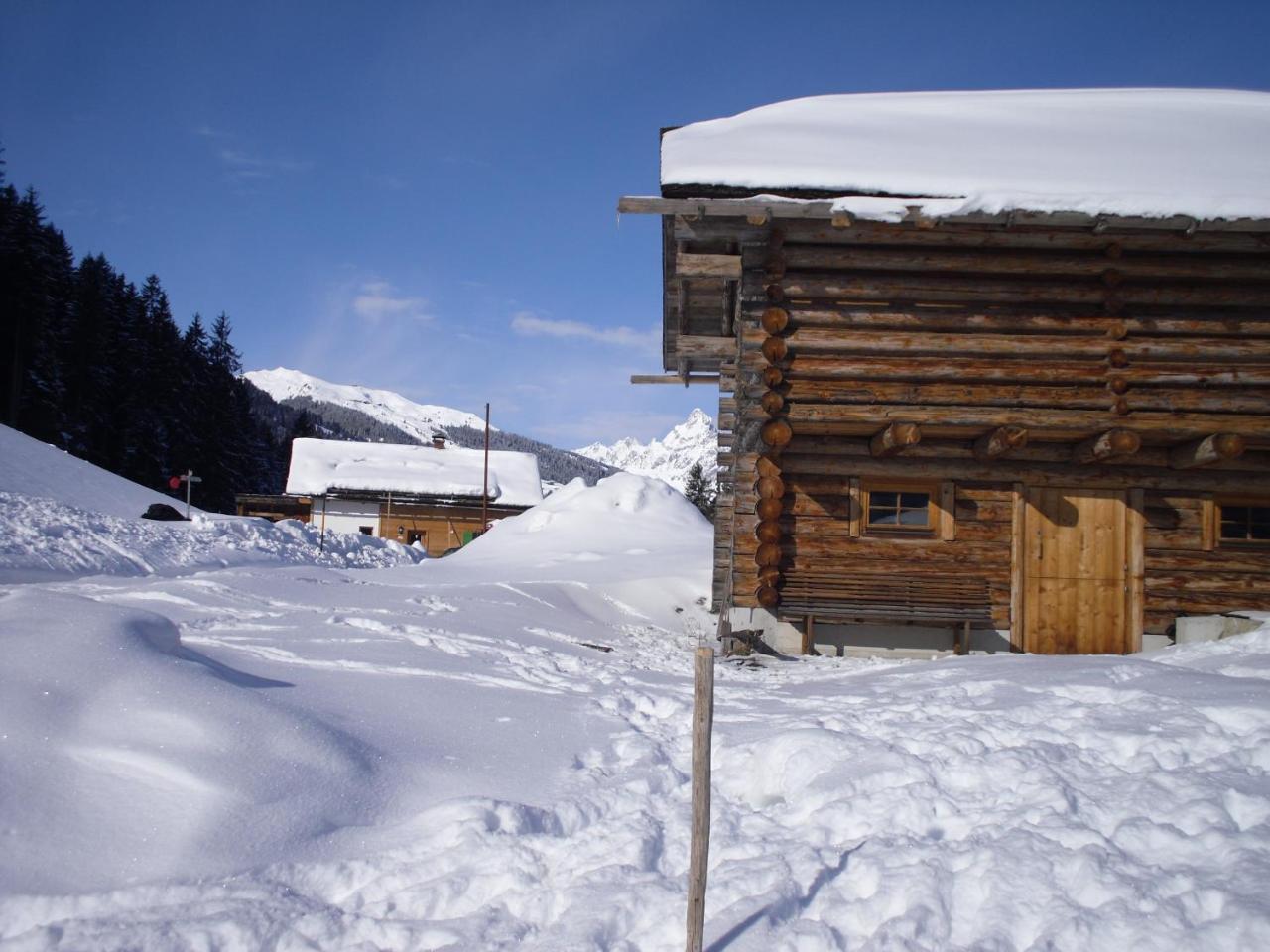 Maisaess Lifinarblick Villa Schruns Esterno foto